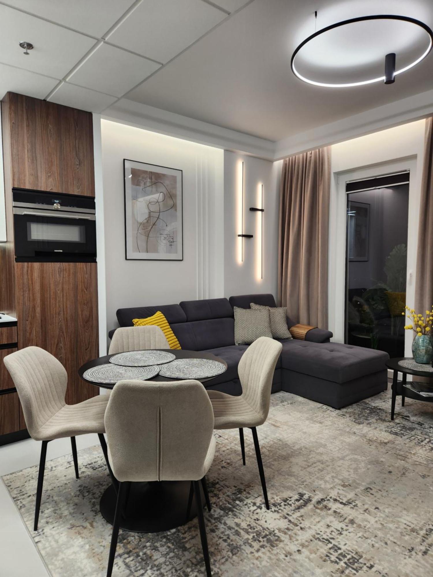 Luksusowy Apartament Bliska Wola Saba Varsó Kültér fotó